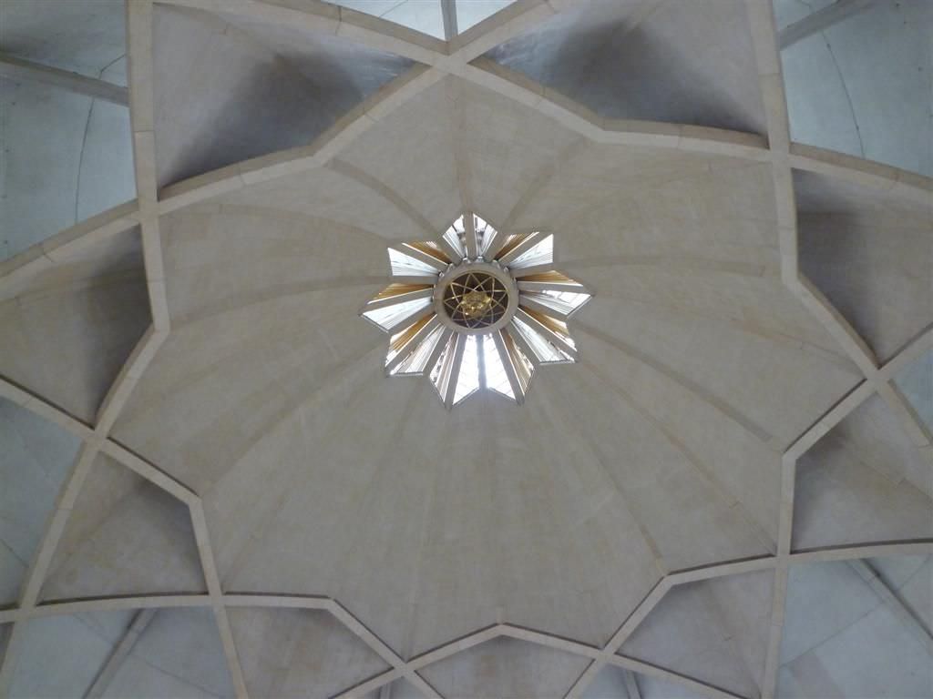 معبد لوتوس